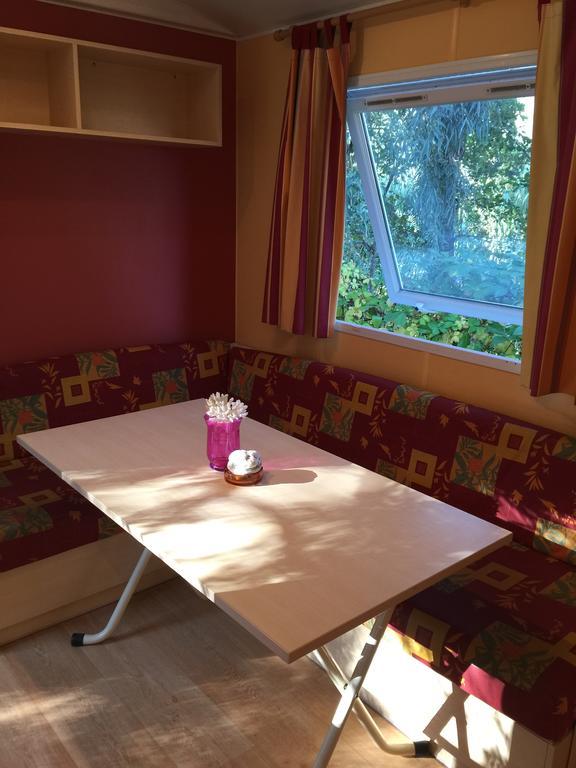San-Martino-di-Lota Camping Les Orangers מראה חיצוני תמונה