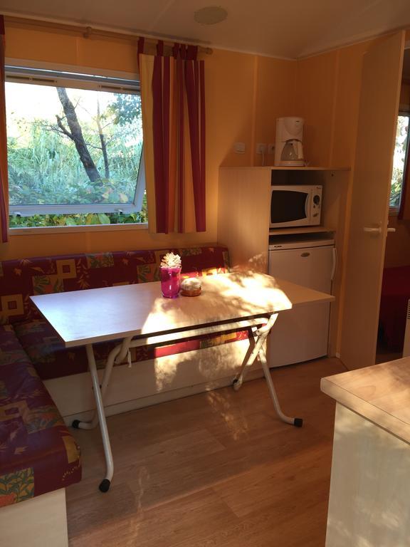 San-Martino-di-Lota Camping Les Orangers מראה חיצוני תמונה